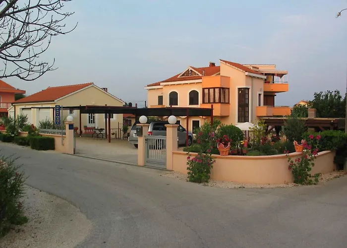 In - Zadar Riviera 7841 Appartement Privlaka (Zadar)