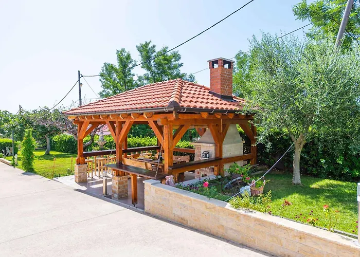 In - Zadar Riviera 7841 Appartement Privlaka (Zadar)